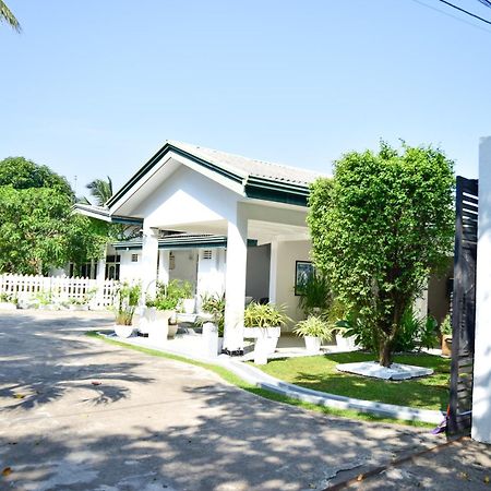 The Bamboo Tree Transit Hotel Katunayaka Екстериор снимка