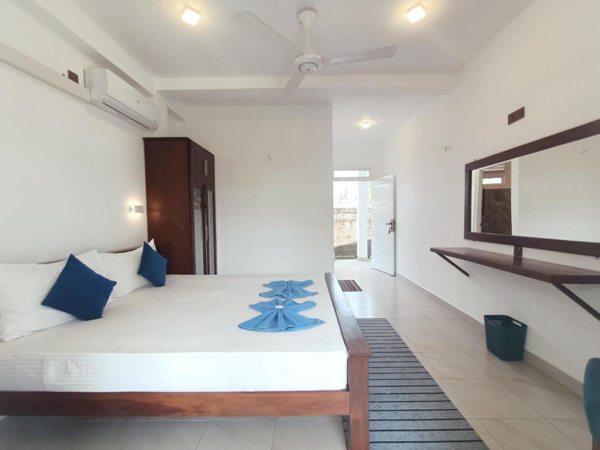 The Bamboo Tree Transit Hotel Katunayaka Екстериор снимка