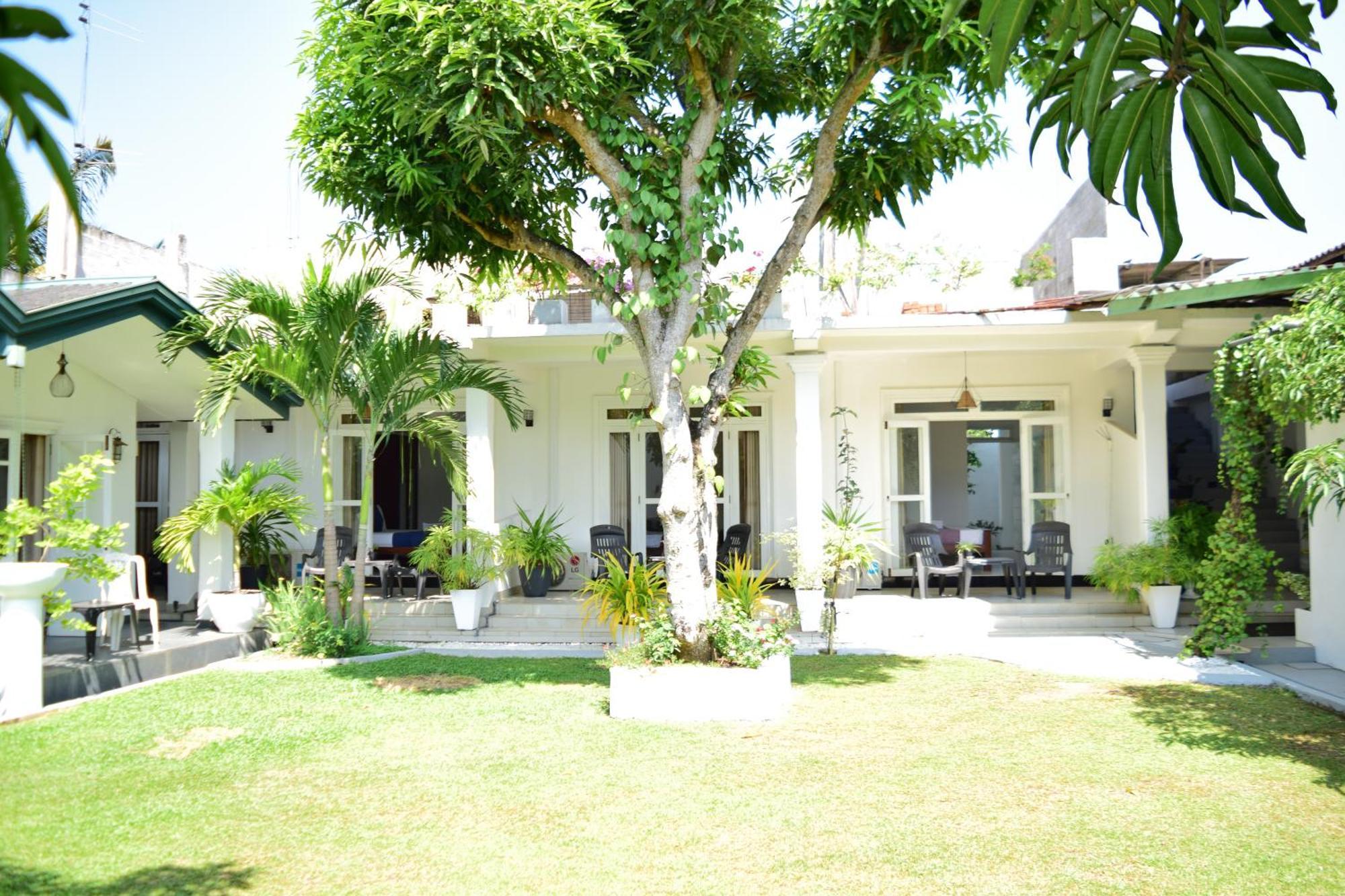 The Bamboo Tree Transit Hotel Katunayaka Екстериор снимка